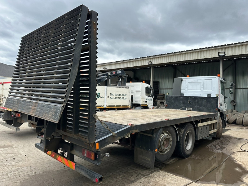 Iveco STRALIS 270 6x2 OPRIJWAGEN / AUTOTRANSPORTER / MACHINE CARRIER + WINCH + RAMPS - *127.000km* - BE TRUCK - Автотранспортен камион: слика 4 Iveco STRALIS 270 6x2 OPRIJWAGEN / AUTOTRANSPORTER / MACHINE CARRIER + WINCH + RAMPS - *127.000km* - BE TRUCK - Автотранспортен камион: слика 4