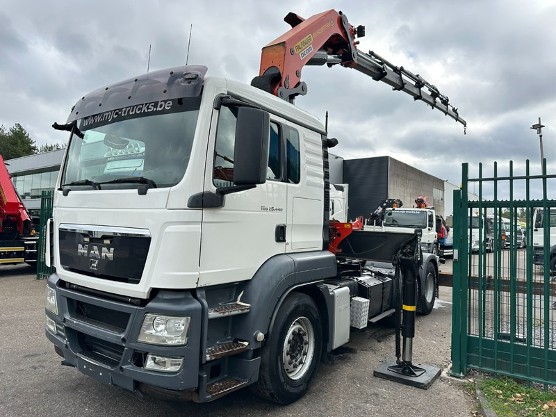 MAN TGS 26.440 6X4 SZM + (22m) KRAN PALFINGER PK62002 E 6x H + 1ME - RETARDER - EURO 5 - BE TRUCK - Камион влекач: слика 4 MAN TGS 26.440 6X4 SZM + (22m) KRAN PALFINGER PK62002 E 6x H + 1ME - RETARDER - EURO 5 - BE TRUCK - Камион влекач: слика 4