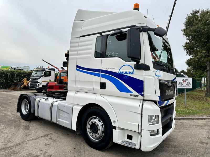 MAN TGX 18.440 RETARDER - PTO HYDR - FRIGO - SPOILERS - EURO 6 - CAMERA - AUTO - BE TRUCK - Камион влекач: слика 1 MAN TGX 18.440 RETARDER - PTO HYDR - FRIGO - SPOILERS - EURO 6 - CAMERA - AUTO - BE TRUCK - Камион влекач: слика 1