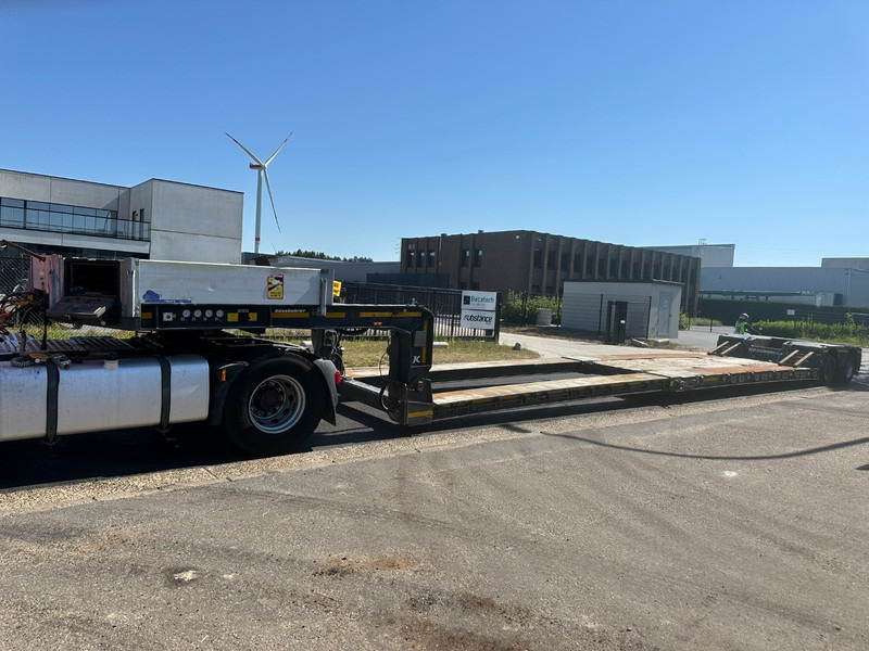 Kässbohrer LB2 48T - LOWBED - TIEFBETT / REMOVABLE NECK - ABNEHMBARE SCHWANENHALS - HYDR STEERING AXLES / LENKACHSEN - BPW - Полуприколка за низок утовар: слика 4 Kässbohrer LB2 48T - LOWBED - TIEFBETT / REMOVABLE NECK - ABNEHMBARE SCHWANENHALS - HYDR STEERING AXLES / LENKACHSEN - BPW - Полуприколка за низок утовар: слика 4