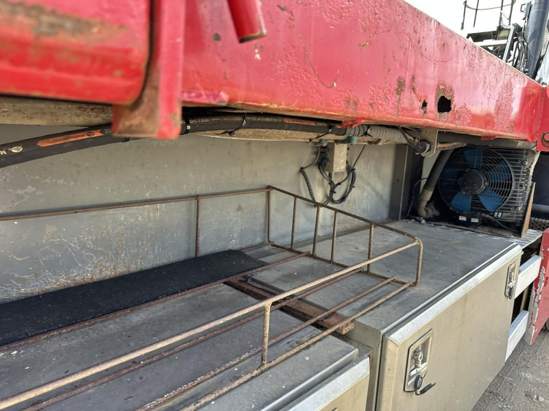 Полуприколка платформа Kwb 2-AS KRAANWAGEN + HIAB 377 E-4 HIPRO + JIB 100X-3 + RADIO + ROTATOR - SAF assen - LUCHTVERING - BELGISCHE KENTEKEN: слика 17 Полуприколка платформа Kwb 2-AS KRAANWAGEN + HIAB 377 E-4 HIPRO + JIB 100X-3 + RADIO + ROTATOR - SAF assen - LUCHTVERING - BELGISCHE KENTEKEN: слика 17