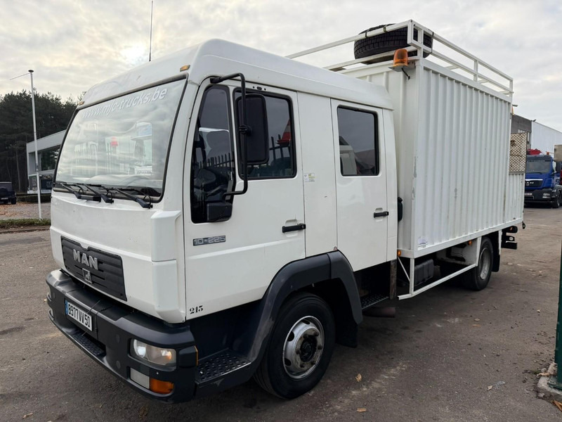 MAN 10.225 LC CLOSED BOX / KOFFER - DOKA - MANUAL GEARBOX - *344.000km* - STEEL SPRING / BLATT / LAMES - BE TRUCK - Камион сандучар: слика 3 MAN 10.225 LC CLOSED BOX / KOFFER - DOKA - MANUAL GEARBOX - *344.000km* - STEEL SPRING / BLATT / LAMES - BE TRUCK - Камион сандучар: слика 3
