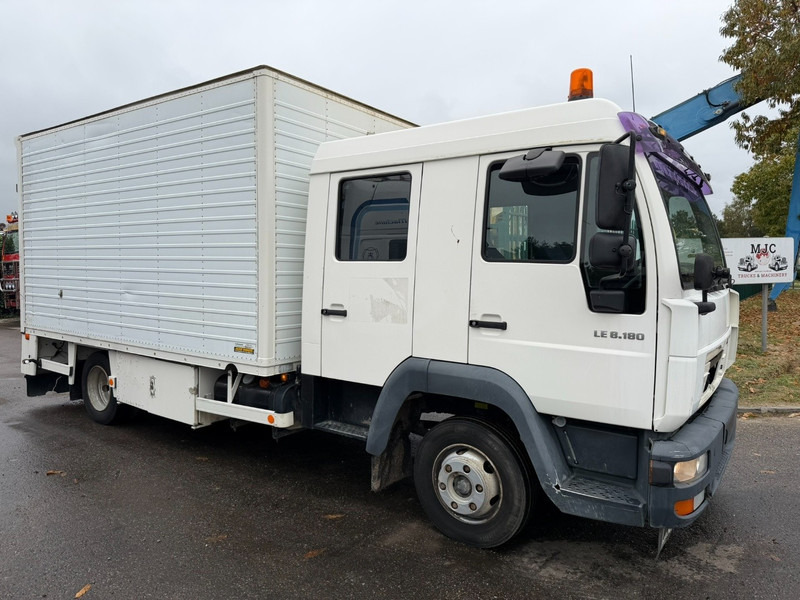MAN LE 8.180 CLOSED BOX / KOFFER - DOKA - MANUAL GEARBOX - *248.000km* - STEEL SPRING / BLATT / LAMES - BE TRUCK - Камион сандучар: слика 1 MAN LE 8.180 CLOSED BOX / KOFFER - DOKA - MANUAL GEARBOX - *248.000km* - STEEL SPRING / BLATT / LAMES - BE TRUCK - Камион сандучар: слика 1