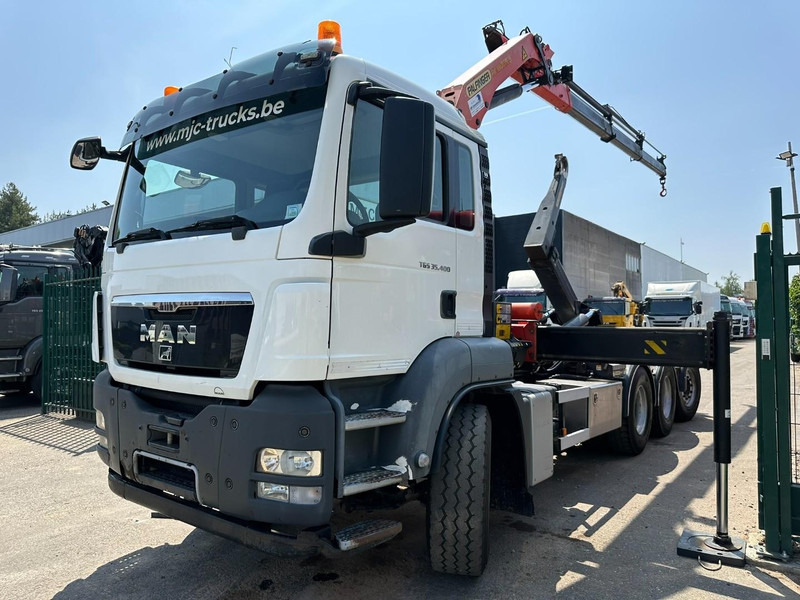 MAN TGS 35.400 8x4 TRIDEM HOOKLIFT T22 + CRANE PALFINGER PK 18001 EH + RADIO - EURO 5 - LIFT/STEERING AXLE - BE TRUCK - Камион со кука за подигање, Камион со кран: слика 2 MAN TGS 35.400 8x4 TRIDEM HOOKLIFT T22 + CRANE PALFINGER PK 18001 EH + RADIO - EURO 5 - LIFT/STEERING AXLE - BE TRUCK - Камион со кука за подигање, Камион со кран: слика 2