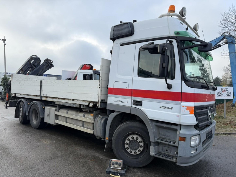 Mercedes-Benz ACTROS 2544 6x2 MP2 + CRANE ATLAS 165.2E (3x HYDR) - RADIO - *FULL AIR* - LIFT + STEERING AXLE - *299.000km* - PLATFORM 6m50 - Камион со кран: слика 2 Mercedes-Benz ACTROS 2544 6x2 MP2 + CRANE ATLAS 165.2E (3x HYDR) - RADIO - *FULL AIR* - LIFT + STEERING AXLE - *299.000km* - PLATFORM 6m50 - Камион со кран: слика 2