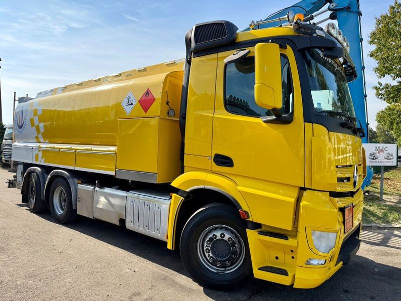Mercedes-Benz ANTOS 2632 6x2 FUEL TANKER 16.000L - 4 COMP - DIESEL / PETROL - RETARDER - EURO 6 - LIFT / STEERING AXLE - *FULL AIR* - BE TRUCK - Камион цистерна: слика 1 Mercedes-Benz ANTOS 2632 6x2 FUEL TANKER 16.000L - 4 COMP - DIESEL / PETROL - RETARDER - EURO 6 - LIFT / STEERING AXLE - *FULL AIR* - BE TRUCK - Камион цистерна: слика 1