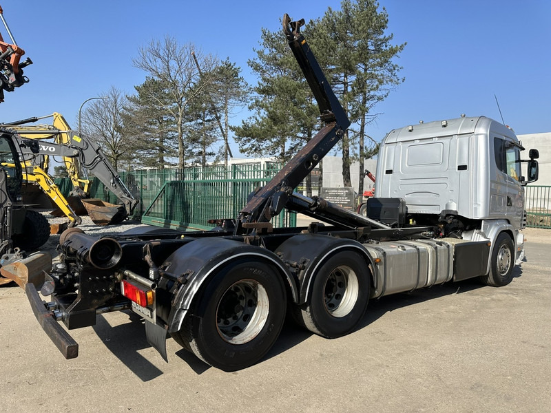 Scania 144G-530 V8 6x4 HOOKLIFT 20T MEILLER -VOL LUCHT - OPTI-CRUISE - CR19 SLAAPCABINE - Камион со кука за подигање: слика 5 Scania 144G-530 V8 6x4 HOOKLIFT 20T MEILLER -VOL LUCHT - OPTI-CRUISE - CR19 SLAAPCABINE - Камион со кука за подигање: слика 5