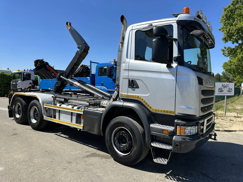 Scania G450 6x4 HAAKSYSTEEM AJK 20T - 5760mm - 3m90 WB - BLADVERING / NAAFREDUCTIE - EURO 6 - BE TRUCK - Камион со кука за подигање: слика 1 Scania G450 6x4 HAAKSYSTEEM AJK 20T - 5760mm - 3m90 WB - BLADVERING / NAAFREDUCTIE - EURO 6 - BE TRUCK - Камион со кука за подигање: слика 1