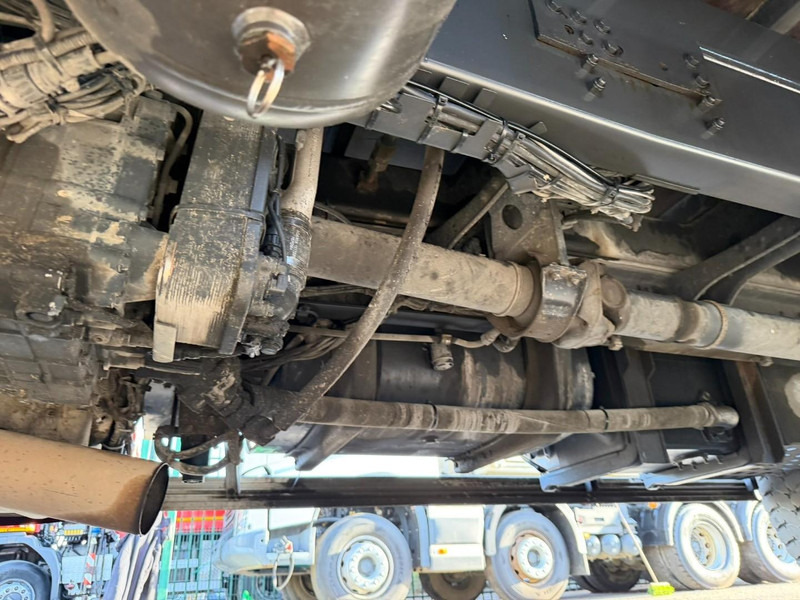 Камион со кран Scania P410 6x4 + CRANE HIAB X-HIDUO 188 ES-4 - RETARDER - ROTATOR - PLATFORM 6m80 - BIG AXLES HUB REDUCTION - STEEL SPRING - TUV 05/2026: слика 14 Камион со кран Scania P410 6x4 + CRANE HIAB X-HIDUO 188 ES-4 - RETARDER - ROTATOR - PLATFORM 6m80 - BIG AXLES HUB REDUCTION - STEEL SPRING - TUV 05/2026: слика 14