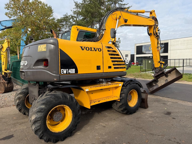 Volvo EW 140 B *FULL HYDR* - BLADE - 10.485h - TILT BUCKET - CE - NL MACHINE - GOOD CONDITION - Багер на тркала: слика 3 Volvo EW 140 B *FULL HYDR* - BLADE - 10.485h - TILT BUCKET - CE - NL MACHINE - GOOD CONDITION - Багер на тркала: слика 3