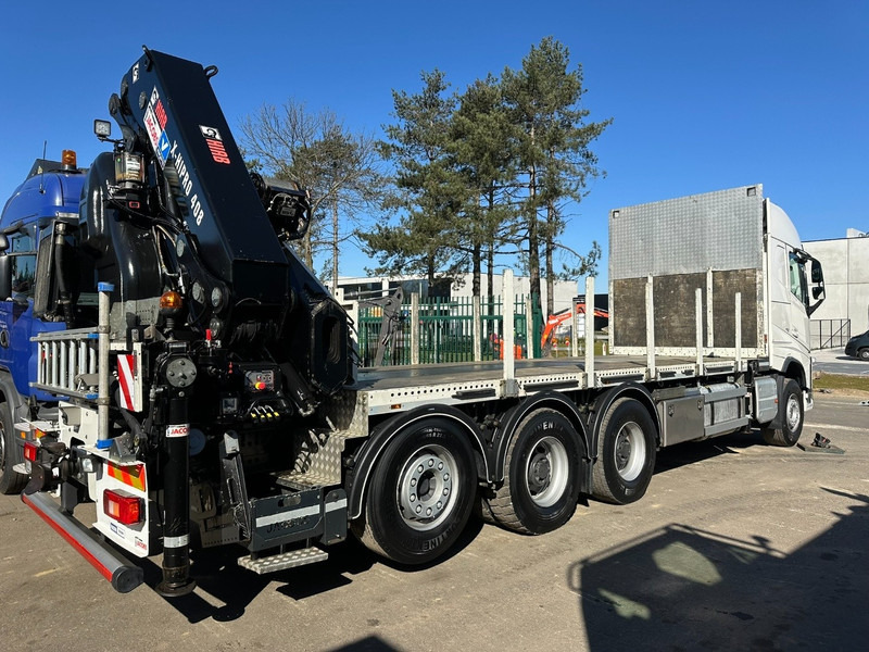 Volvo FH 420 8x4 TRIDEM + KRAAN HIAB 408 E-8 HIPRO + WINCH - 63.000km ONLY - CREWCAB 4 SEATER - PLATFORM 7m - TOP CONDITION - Камион со кран: слика 4 Volvo FH 420 8x4 TRIDEM + KRAAN HIAB 408 E-8 HIPRO + WINCH - 63.000km ONLY - CREWCAB 4 SEATER - PLATFORM 7m - TOP CONDITION - Камион со кран: слика 4