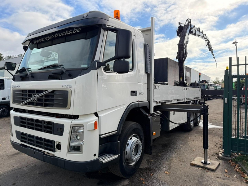 Volvo FM 300 6x4 + (25.8m!) PRITSCHE + KRAN HIAB 245 E-5 + JIB 65 X-3 + 2 ME - *228.000km* - MANUAL - A/C - EURO 3 - BELGIAN TRUCK - Камион со платформа, Камион со кран: слика 3 Volvo FM 300 6x4 + (25.8m!) PRITSCHE + KRAN HIAB 245 E-5 + JIB 65 X-3 + 2 ME - *228.000km* - MANUAL - A/C - EURO 3 - BELGIAN TRUCK - Камион со платформа, Камион со кран: слика 3