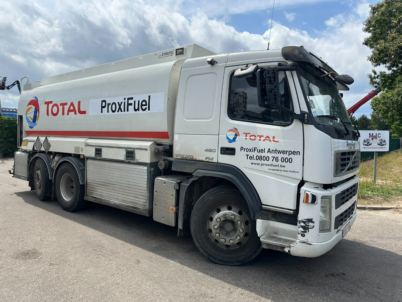 Volvo FM 450 6x2 19.000L - 5 COMP. FUEL TANKER / CITERNE - LIFT + STEERING AXLE - EURO 5 - - Камион цистерна: слика 1 Volvo FM 450 6x2 19.000L - 5 COMP. FUEL TANKER / CITERNE - LIFT + STEERING AXLE - EURO 5 - - Камион цистерна: слика 1
