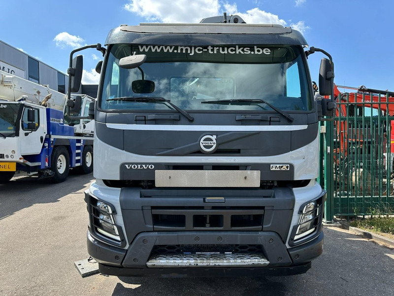 Volvo FMX 330 8x4 TRIDEM PRITSCHE + KRAN EFFER 265 / 6S - PLATFORM 7m50 - EURO 6 - RADIO - *473.000km* - TÜV 05/2026 - BE TRUCK - Камион со платформа, Камион со кран: слика 3 Volvo FMX 330 8x4 TRIDEM PRITSCHE + KRAN EFFER 265 / 6S - PLATFORM 7m50 - EURO 6 - RADIO - *473.000km* - TÜV 05/2026 - BE TRUCK - Камион со платформа, Камион со кран: слика 3