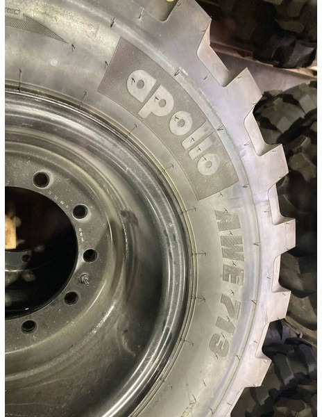 Apollo 1000 x 20 Set / 10.00 x 20: 4x2 Tyres - Гуми и бандажи за Градежна машина: слика 3 Apollo 1000 x 20 Set / 10.00 x 20: 4x2 Tyres - Гуми и бандажи за Градежна машина: слика 3