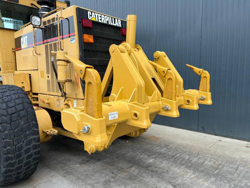 Cat 140H - Порамнувач: слика 4 Cat 140H - Порамнувач: слика 4