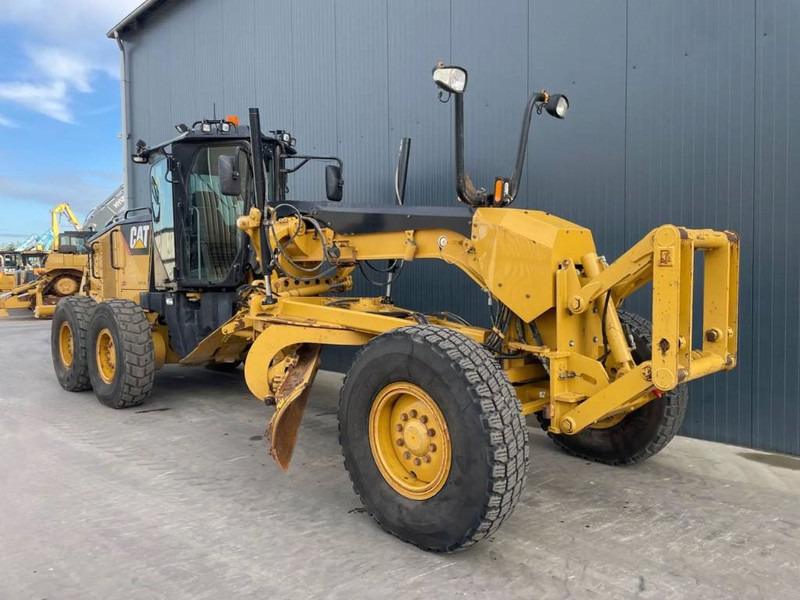 Cat 140M - Порамнувач: слика 3 Cat 140M - Порамнувач: слика 3