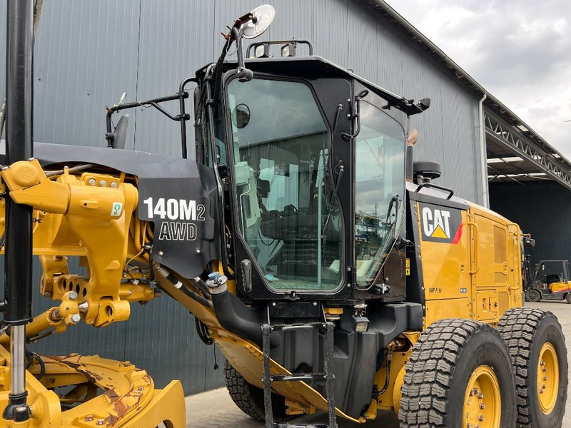 Порамнувач Cat 140M2 AWD: слика 7