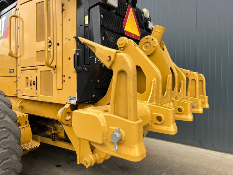 Cat 140M2 AWD - Порамнувач: слика 5 Cat 140M2 AWD - Порамнувач: слика 5