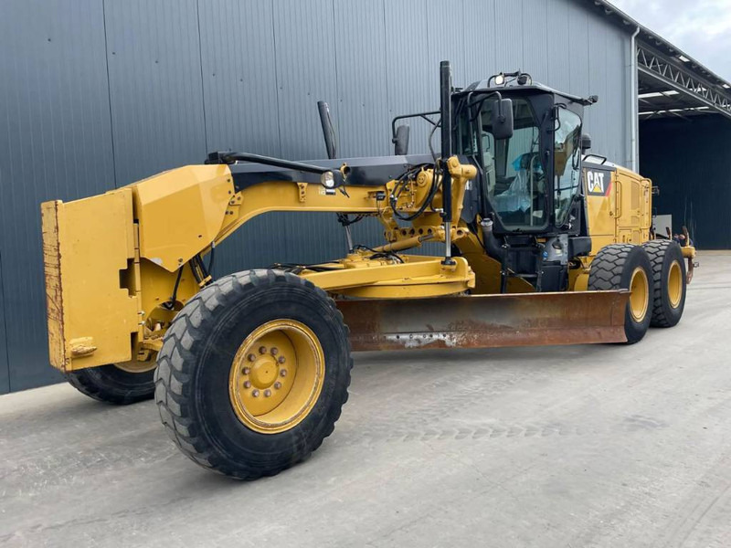Cat 140M3 - Порамнувач: слика 1 Cat 140M3 - Порамнувач: слика 1