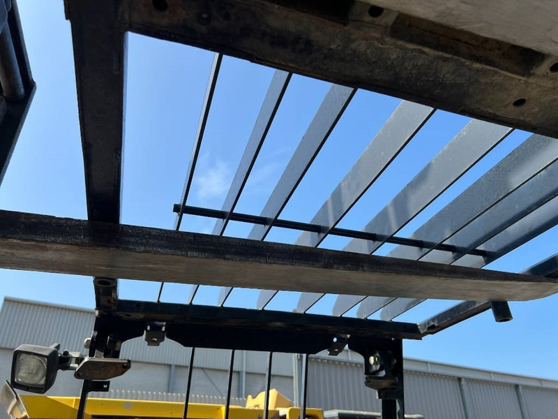 Cat 313E / 320F / 323E / 325F / 329E / 330F / 336E / 3 - Кабина и ентериер за Градежна машина: слика 3 Cat 313E / 320F / 323E / 325F / 329E / 330F / 336E / 3 - Кабина и ентериер за Градежна машина: слика 3