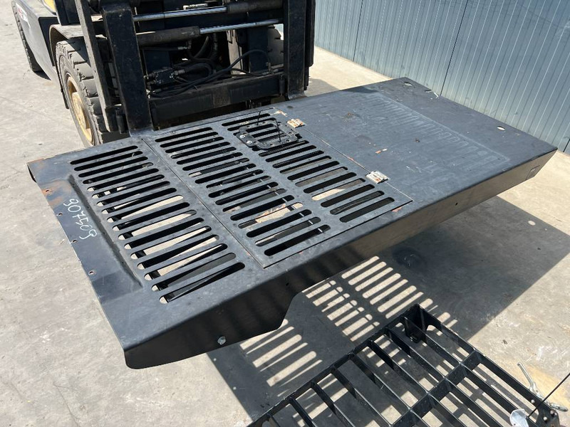 Cat 313E / 320F / 323E / 325F / 329E / 330F / 336E / - Кабина и ентериер за Градежна машина: слика 1 Cat 313E / 320F / 323E / 325F / 329E / 330F / 336E / - Кабина и ентериер за Градежна машина: слика 1