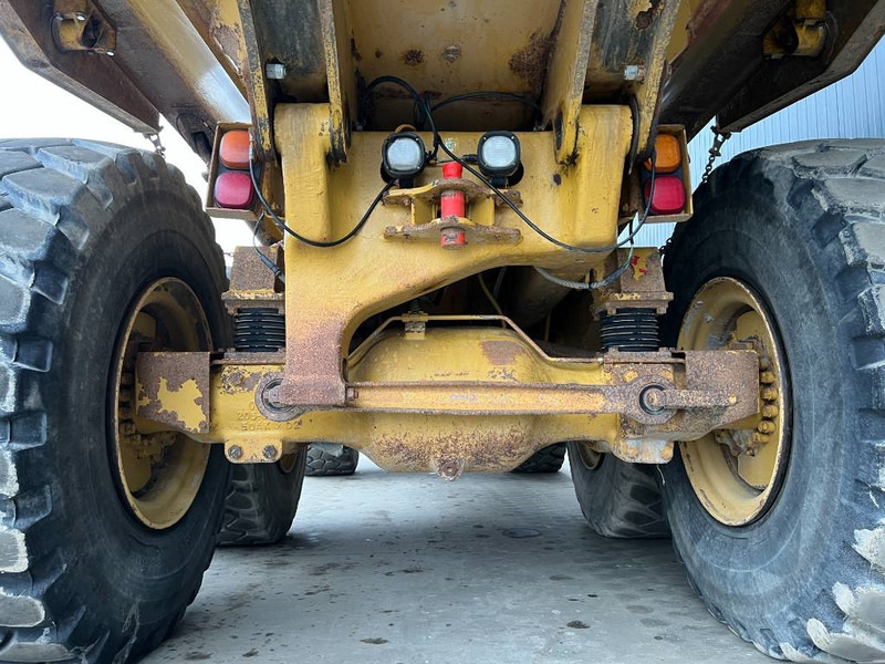 Cat 730 - Зглобен истоварувач: слика 5 Cat 730 - Зглобен истоварувач: слика 5