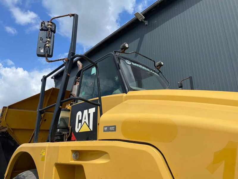 Зглобен истоварувач Cat 735 | 735B: слика 9