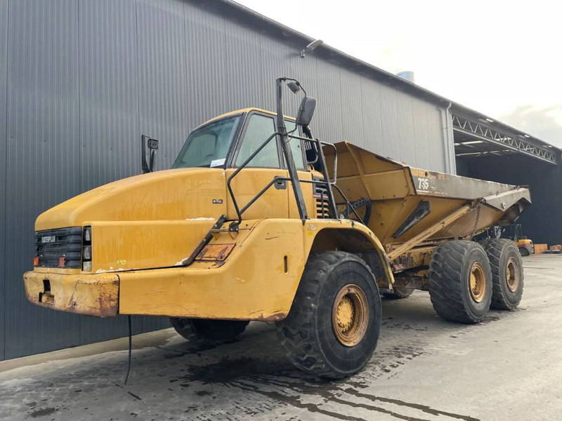 Cat 735 - Зглобен истоварувач: слика 1 Cat 735 - Зглобен истоварувач: слика 1