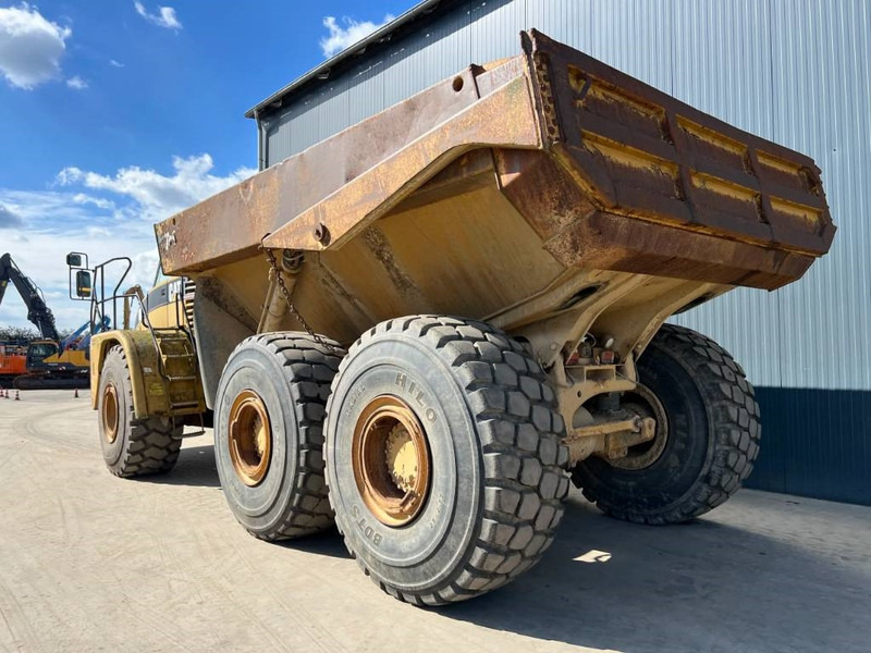 Cat 740 - Зглобен истоварувач: слика 2 Cat 740 - Зглобен истоварувач: слика 2