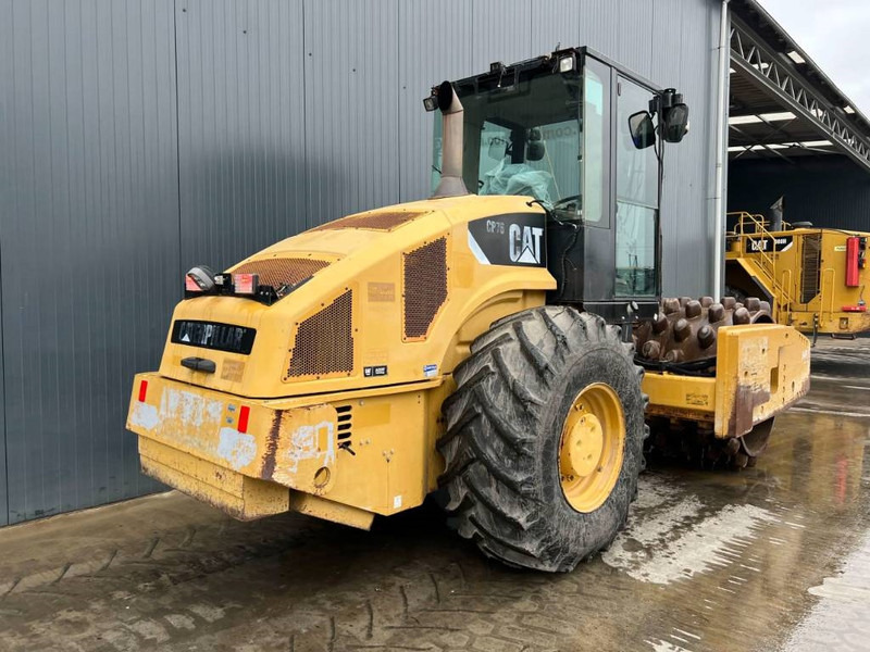 Cat CP76 - Ваљак: слика 4 Cat CP76 - Ваљак: слика 4