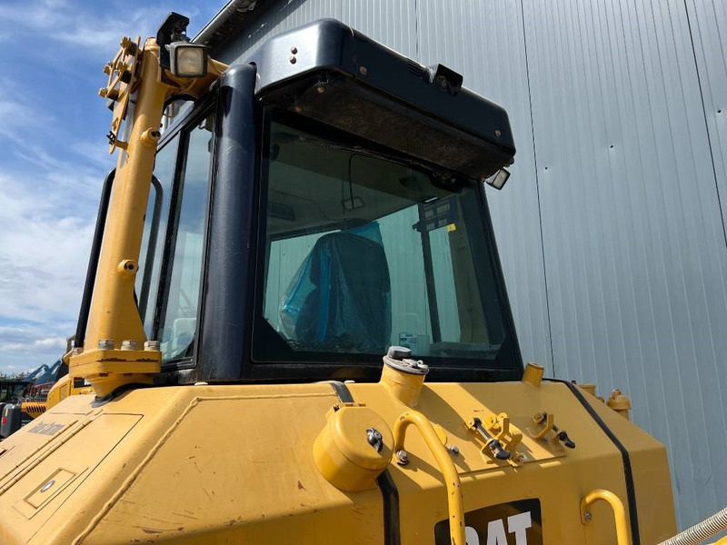 Cat D6N XL - Foldable Blade - Булдожер: слика 5 Cat D6N XL - Foldable Blade - Булдожер: слика 5