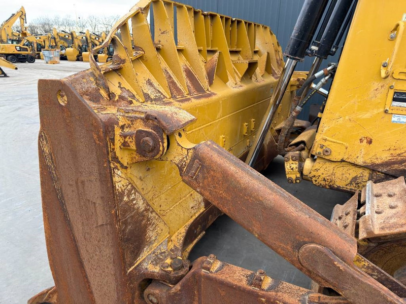 Булдожер Cat D8T - CE: слика 14