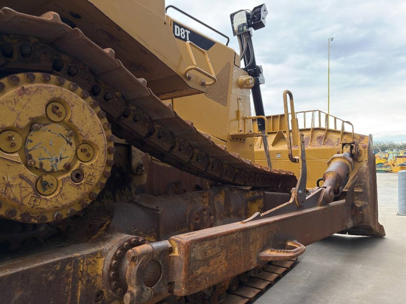 Булдожер Cat D8T - CE: слика 17