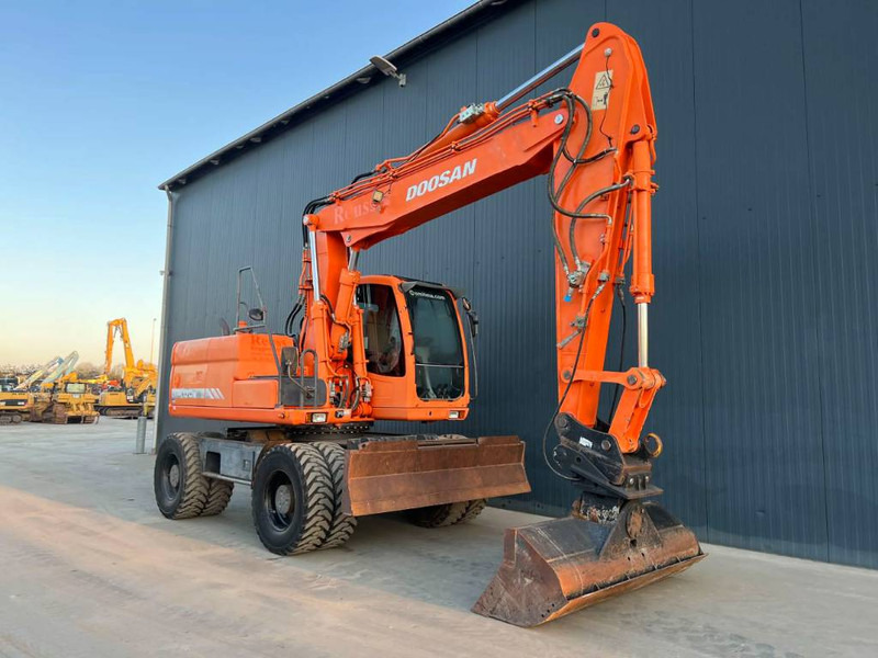 Doosan DX170W - Багер на тркала: слика 2 Doosan DX170W - Багер на тркала: слика 2