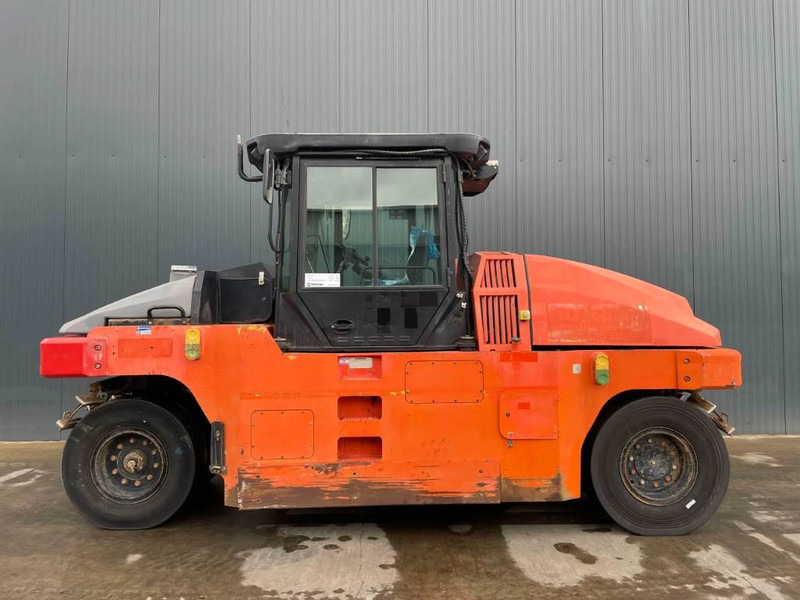 Dynapac CP224 - Пневматски ваљак: слика 2 Dynapac CP224 - Пневматски ваљак: слика 2
