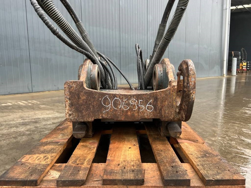 OilQuick OQ70/55 - 323D - Брза спојка за Градежна машина: слика 2 OilQuick OQ70/55 - 323D - Брза спојка за Градежна машина: слика 2