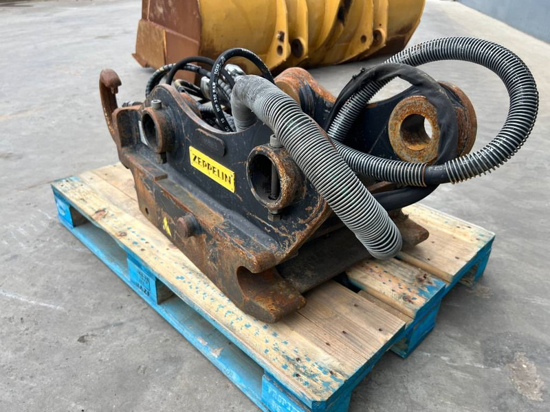 Брза спојка за Градежна машина OilQuick OQ70/55 - 323F: слика 7