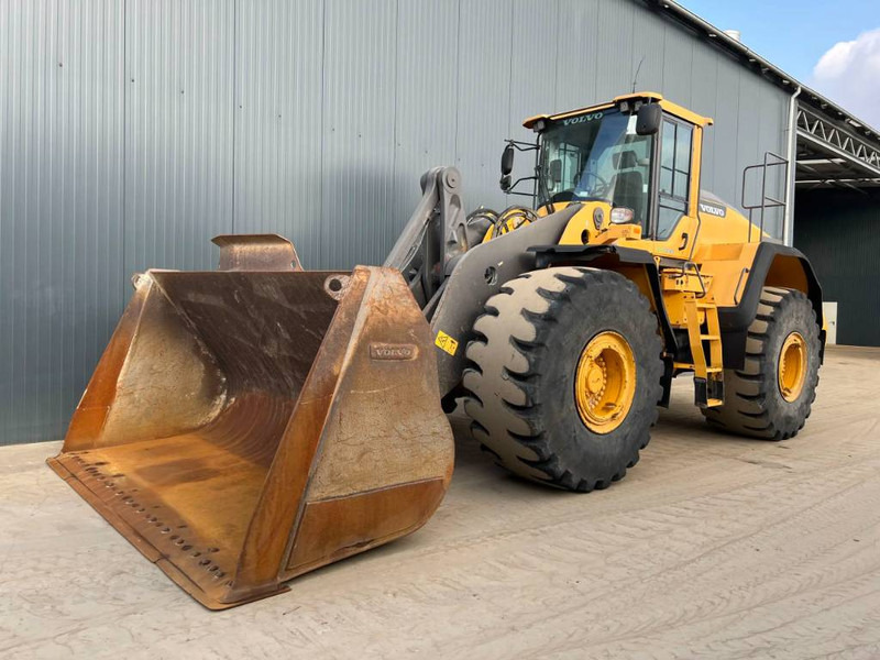 Volvo L220H - Натоварувач на тркала: слика 1 Volvo L220H - Натоварувач на тркала: слика 1