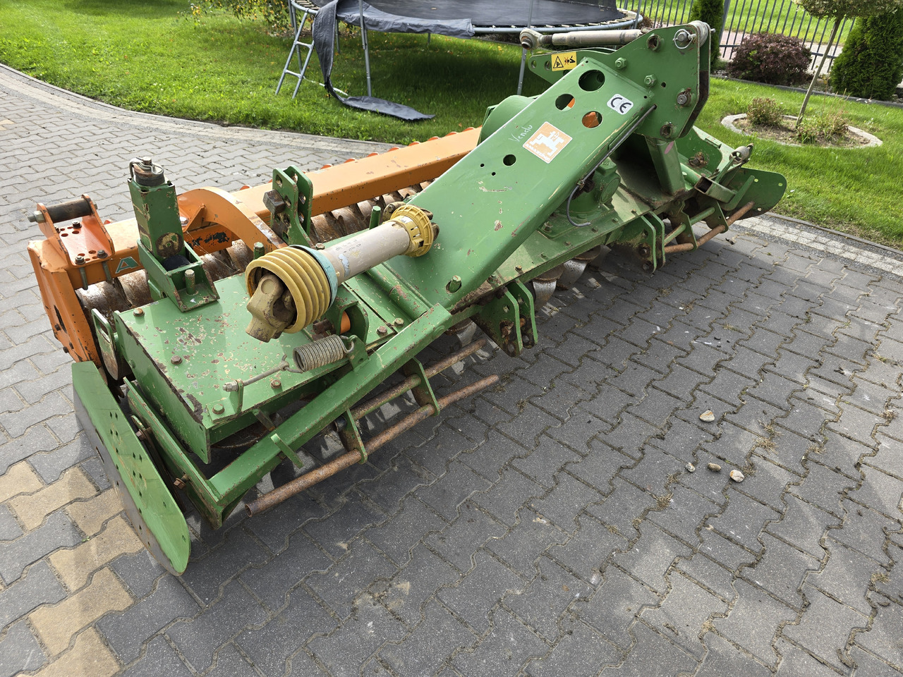 AMAZONE Cultimix KG 303 - Ситнач: слика 1 AMAZONE Cultimix KG 303 - Ситнач: слика 1