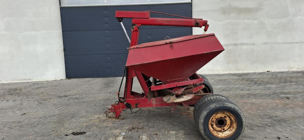 BRUKS Pondus - Распрскувач на вештачко ѓубриво: слика 2 BRUKS Pondus - Распрскувач на вештачко ѓубриво: слика 2