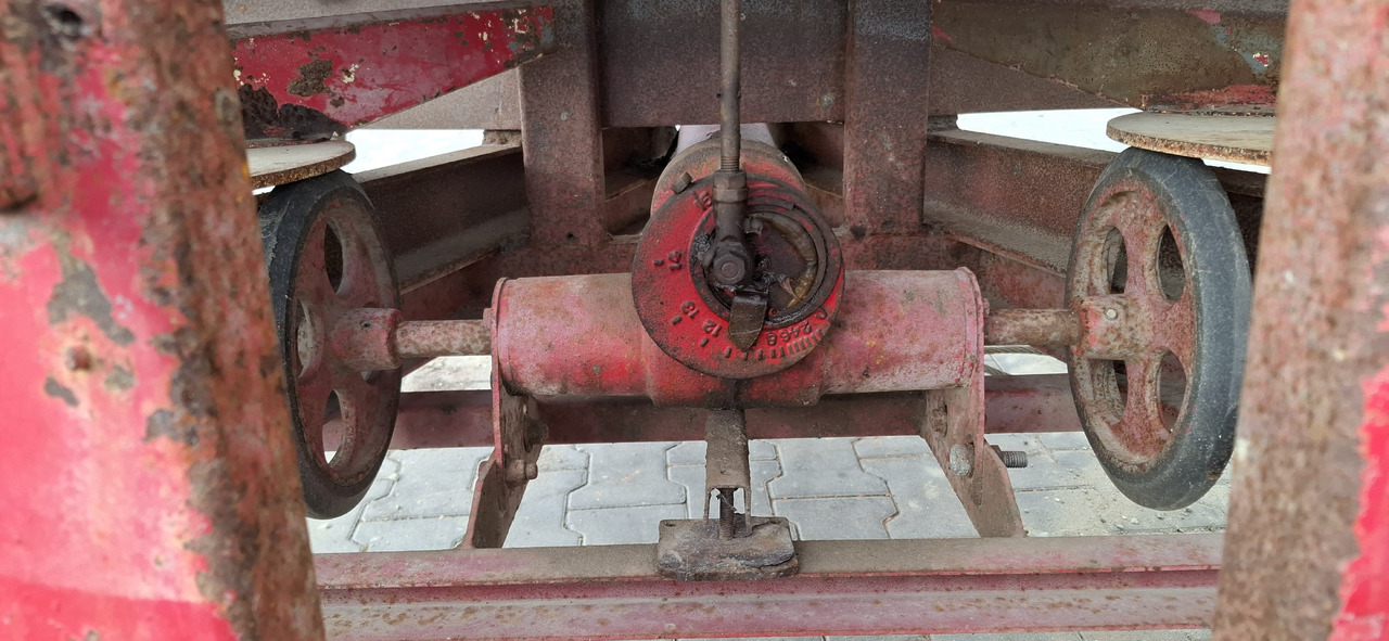 BRUKS Pondus - Распрскувач на вештачко ѓубриво: слика 5 BRUKS Pondus - Распрскувач на вештачко ѓубриво: слика 5