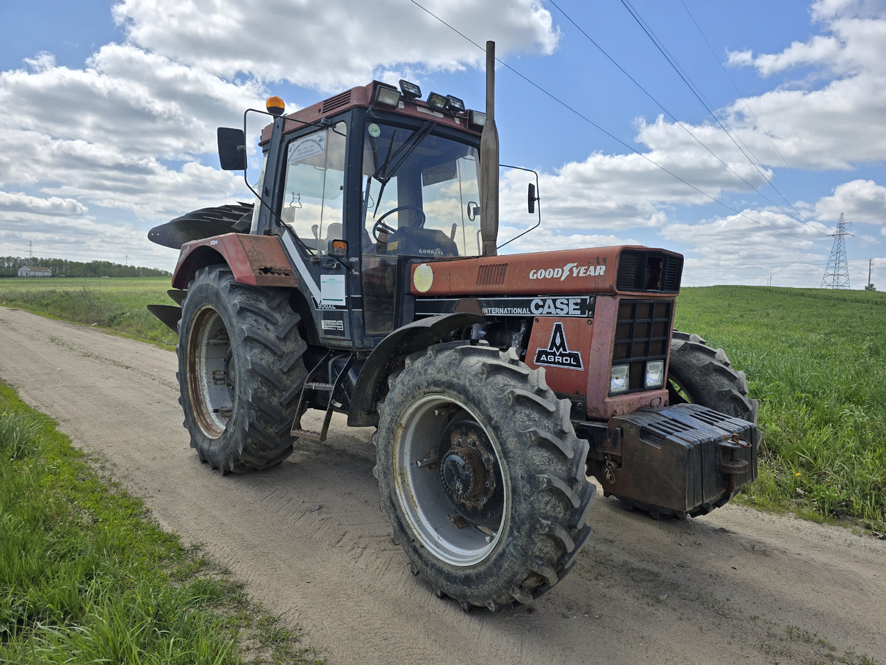 CASE IH 956 XL - Трактор: слика 1 CASE IH 956 XL - Трактор: слика 1