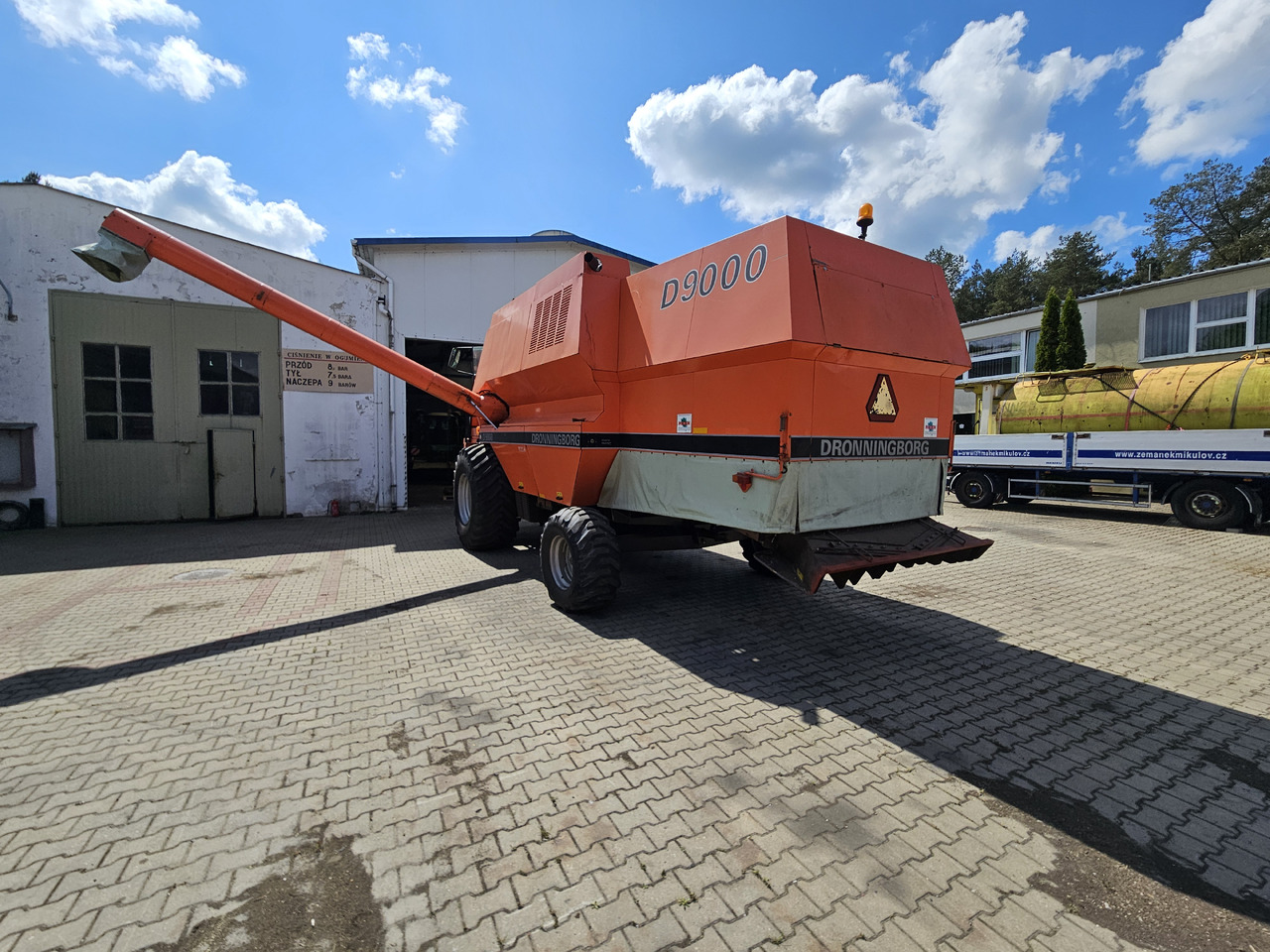 Dronningborg D9000 - Комбајн: слика 4 Dronningborg D9000 - Комбајн: слика 4