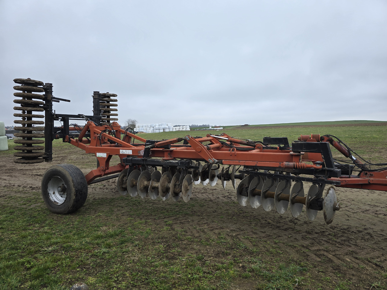 GREGOIRE BESSON CSX 666-26 - Ситнач со дискови: слика 1 GREGOIRE BESSON CSX 666-26 - Ситнач со дискови: слика 1