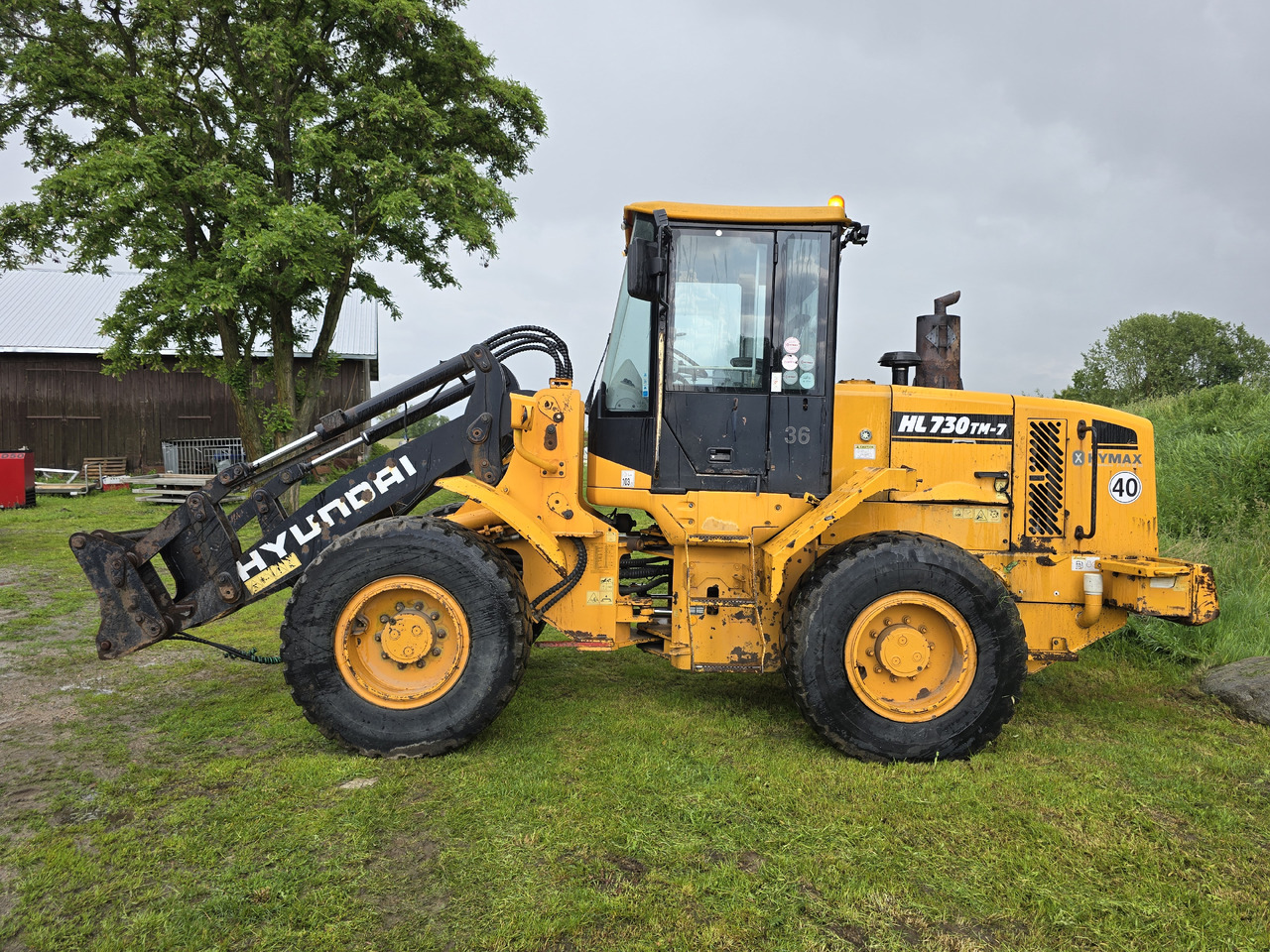 HYUNDAI HL730TM-7 - Натоварувач на тркала: слика 2 HYUNDAI HL730TM-7 - Натоварувач на тркала: слика 2