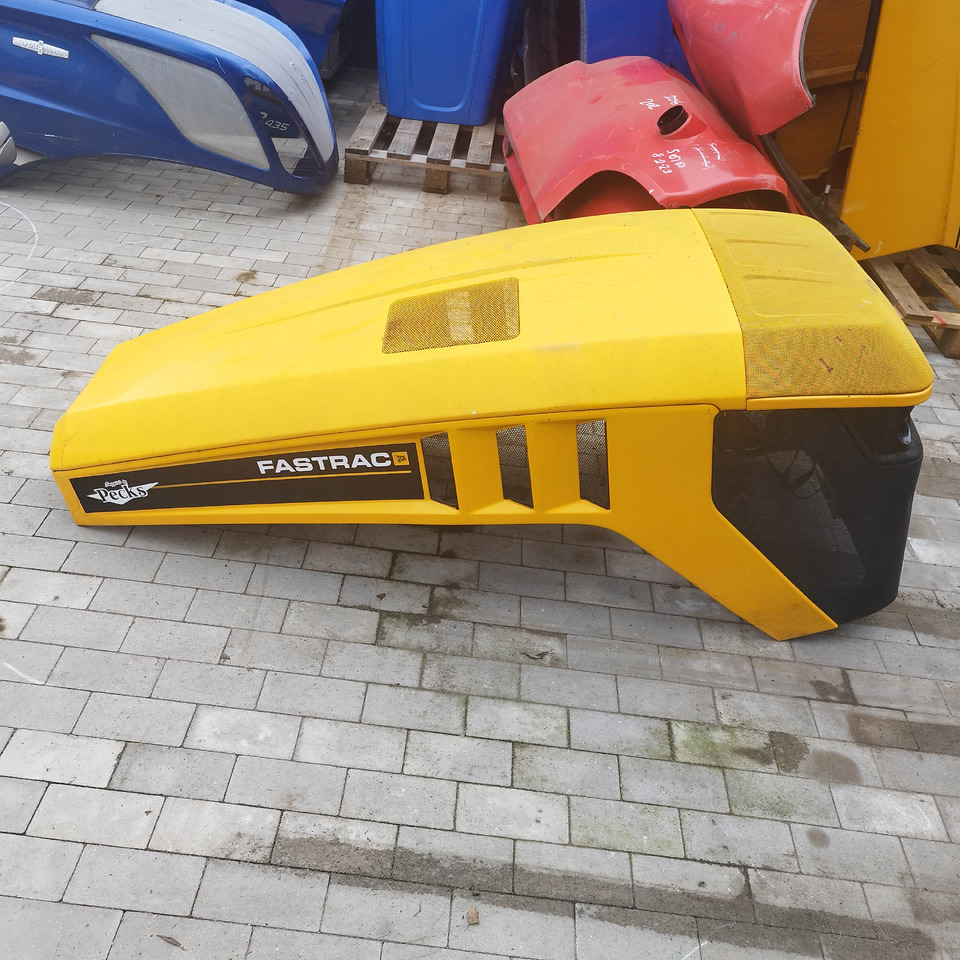 JCB Fastrac - Аеродинамика/ Спојлер за Земјоделска машина: слика 1 JCB Fastrac - Аеродинамика/ Спојлер за Земјоделска машина: слика 1