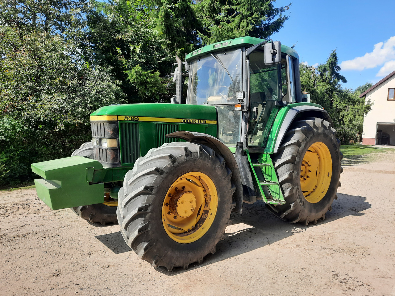 JOHN DEERE 6910 - Трактор: слика 3 JOHN DEERE 6910 - Трактор: слика 3