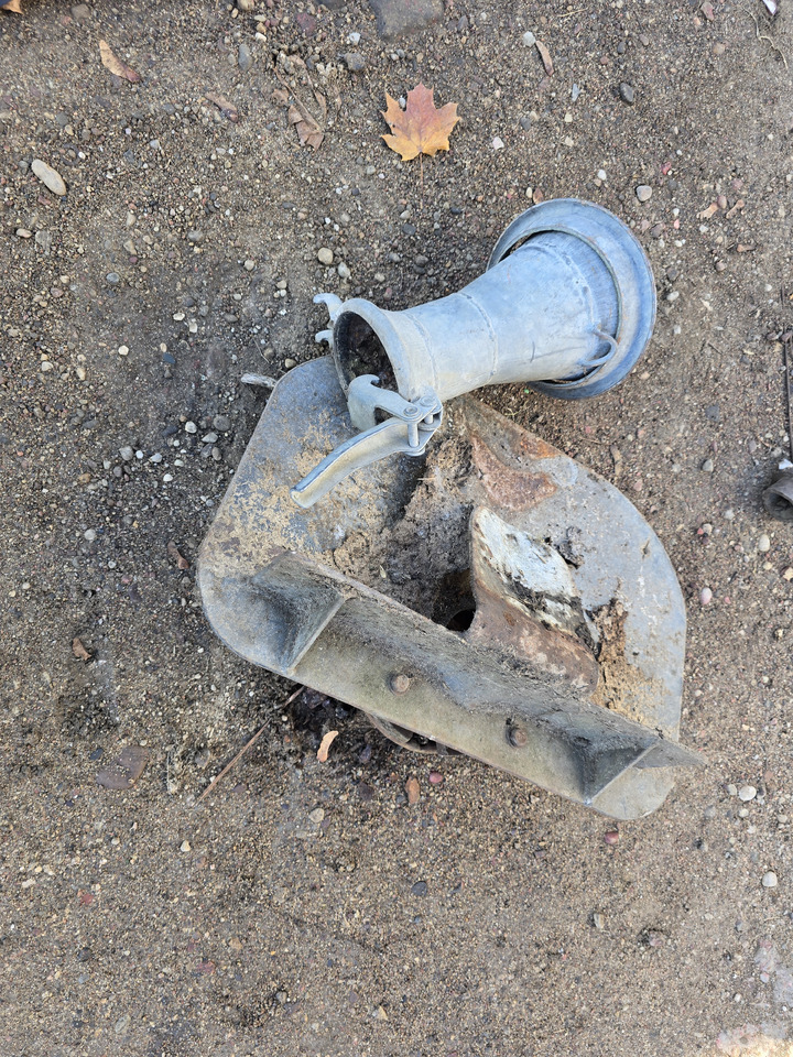 Jako 14000 - Цистерна за арско ѓубриво: слика 4 Jako 14000 - Цистерна за арско ѓубриво: слика 4