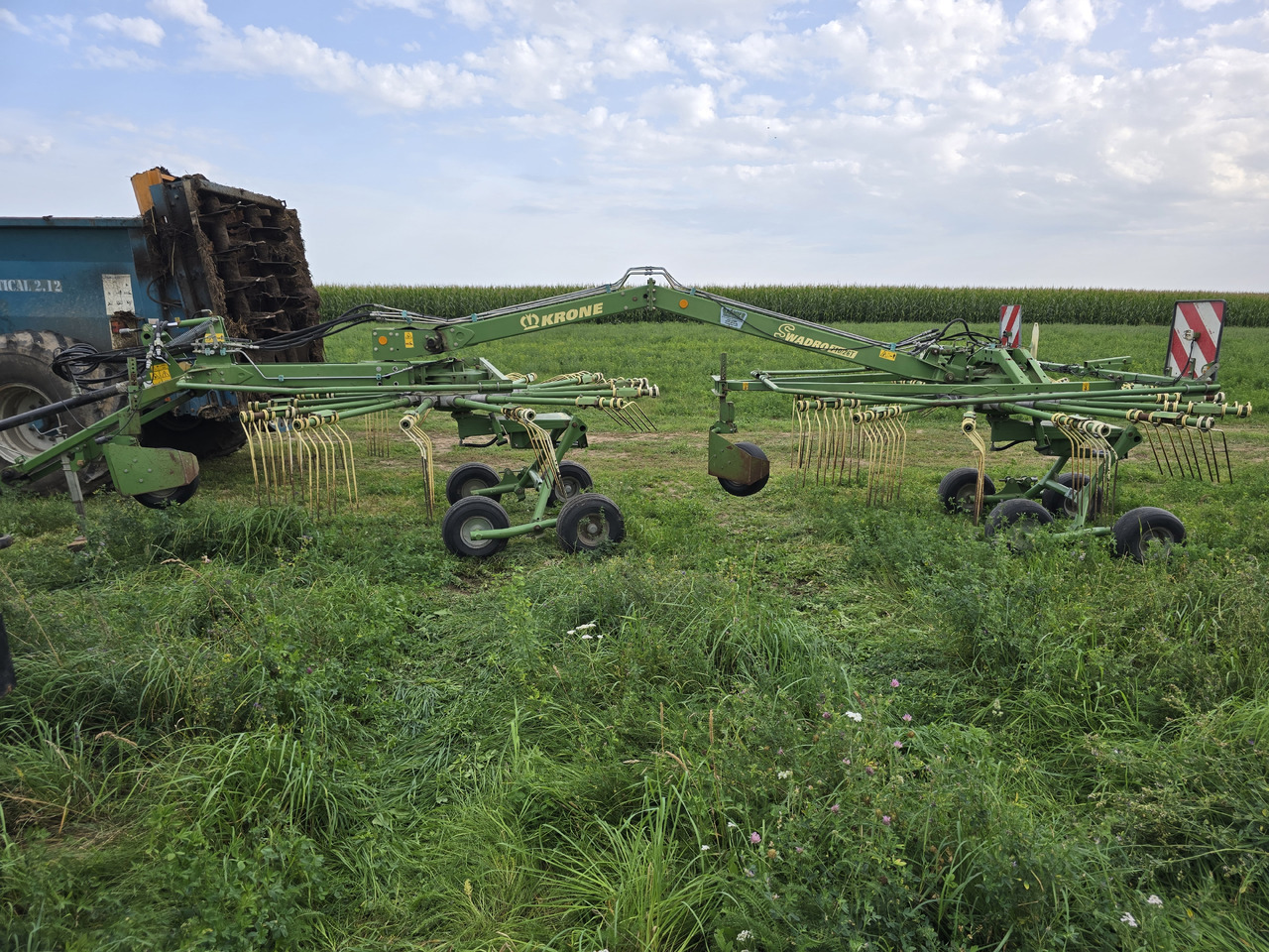 KRONE Swadro 710/26T - Превртувач и гребло: слика 3 KRONE Swadro 710/26T - Превртувач и гребло: слика 3